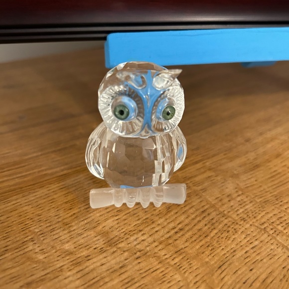 Crystal Owl - Picture 3 of 5